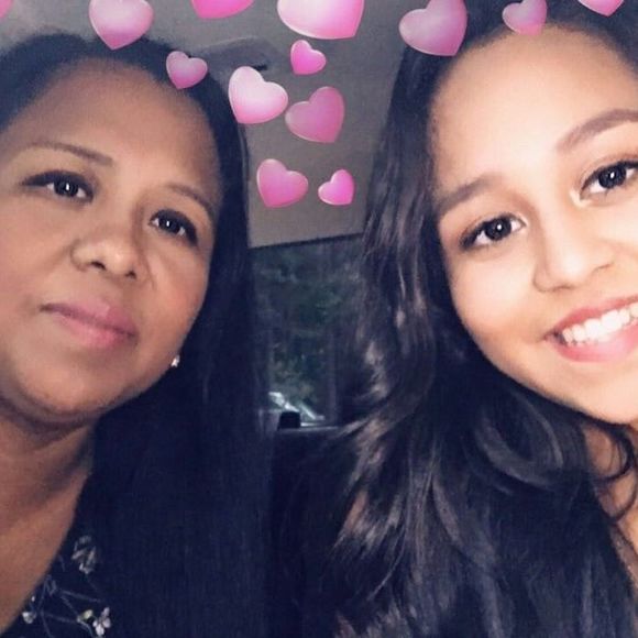 Meet your Posher, Aurora - Picture 1 of 1